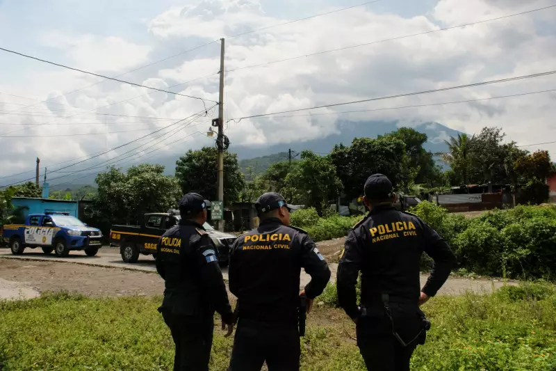 Vulcão mais ativo da América Central entra em erupção na Guatemala: 800 pessoas evacuadas