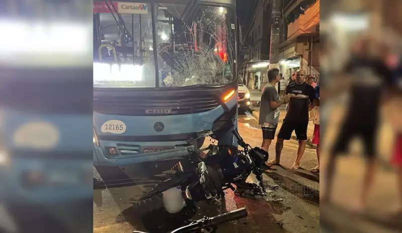 Acidente entre moto e ônibus do Transcol deixa dois jovens feridos em Vitória | Folha Vitória