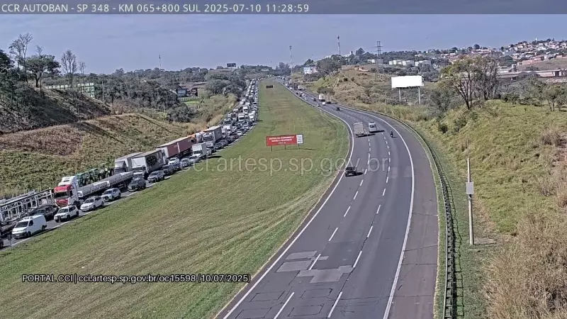 Acidente interdita Rodovia dos Bandeirantes em Jundiaí: veja desvios e atualizações