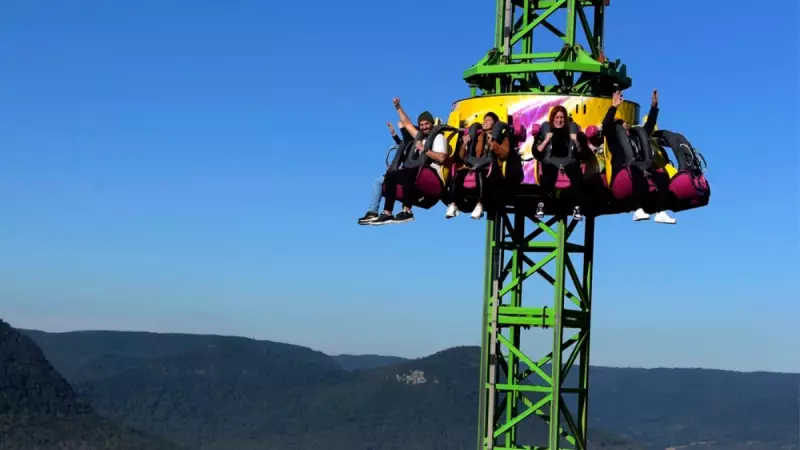 Adolescente se recupera após queda em brinquedo de parque na Serra Gaúcha
