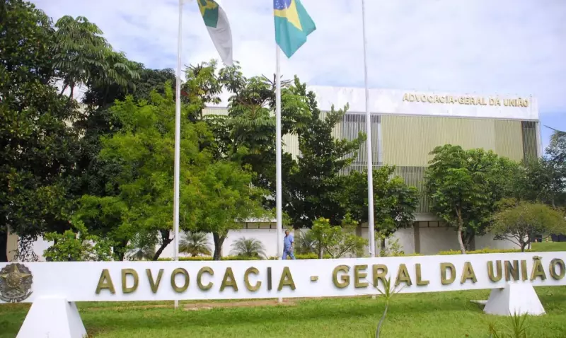 Advogados públicos ganham salários milionários — e a conta quem paga é você