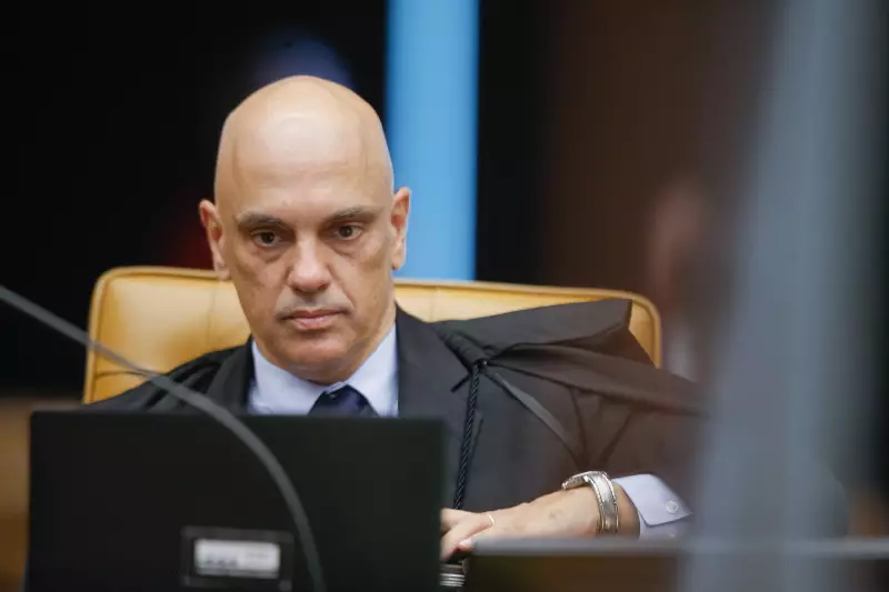 Alexandre de Moraes é finalista do Prêmio Jabuti com obra sobre extremismo digital — confira os detalhes!