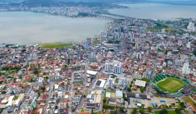 Aluguéis disparam no Continental: bairro lidera ranking de valorização em Florianópolis