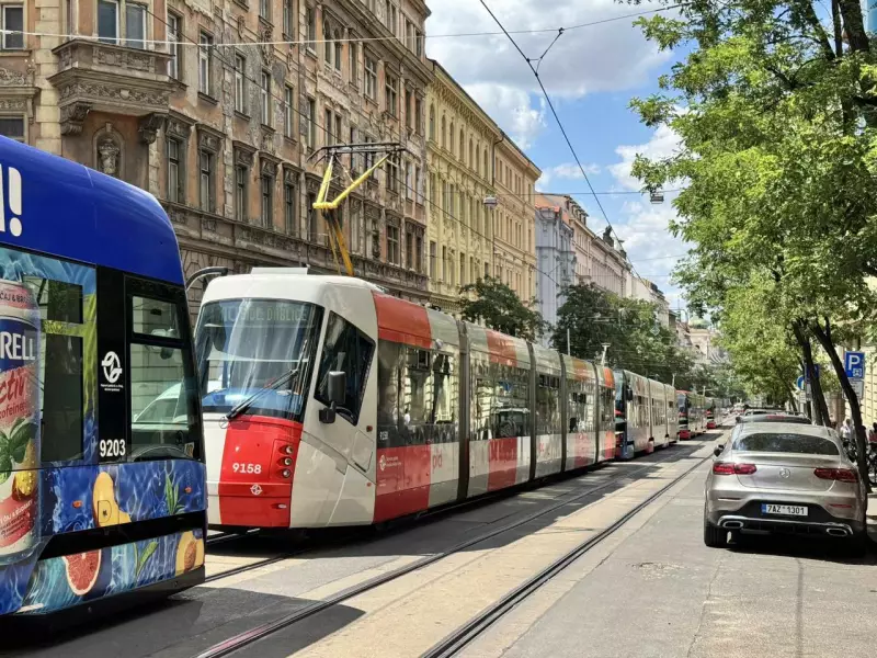 Apagão na República Tcheca paralisa transportes e causa caos em serviços essenciais