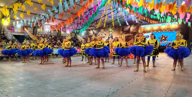 Arraiá do Povo encerra com show de cores e tradição no Amapá: 12 grupos juninos brilham