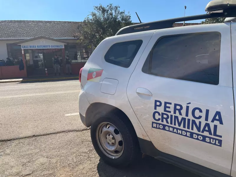 Ataque em escola no RS: Homem invade e faz reféns antes de ser preso pela Brigada Militar