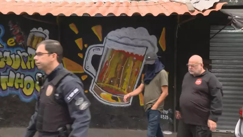 Áudio revela que comerciantes reclamavam quando PMs não atendiam esquema de segurança irregular na Baixada