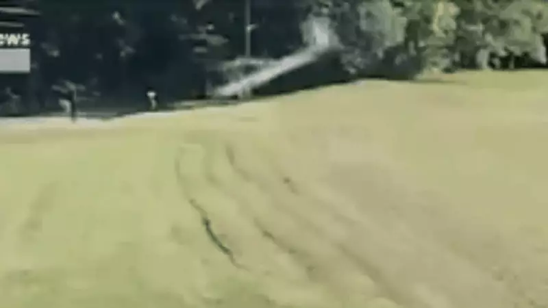 Avião capota durante pouso em jardim nos EUA: veja o vídeo impressionante