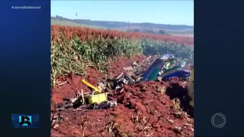 Avião da FAB cai durante treinamento em São Paulo: veja o que se sabe até agora