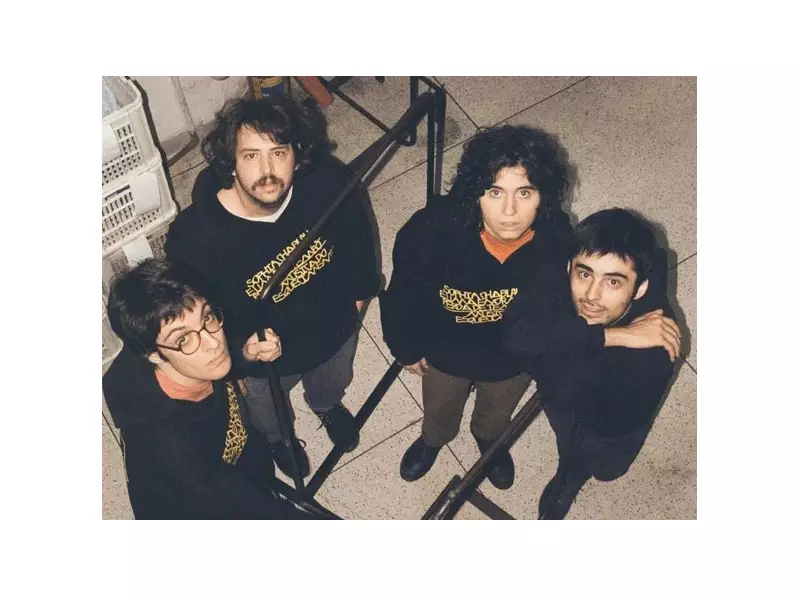 Banda homenageia Palestina em evento de SP e alega censura após ser cortada
