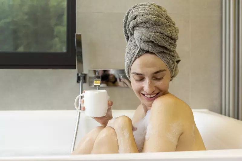 Banhos no frio: mitos e verdades sobre os riscos para a saúde