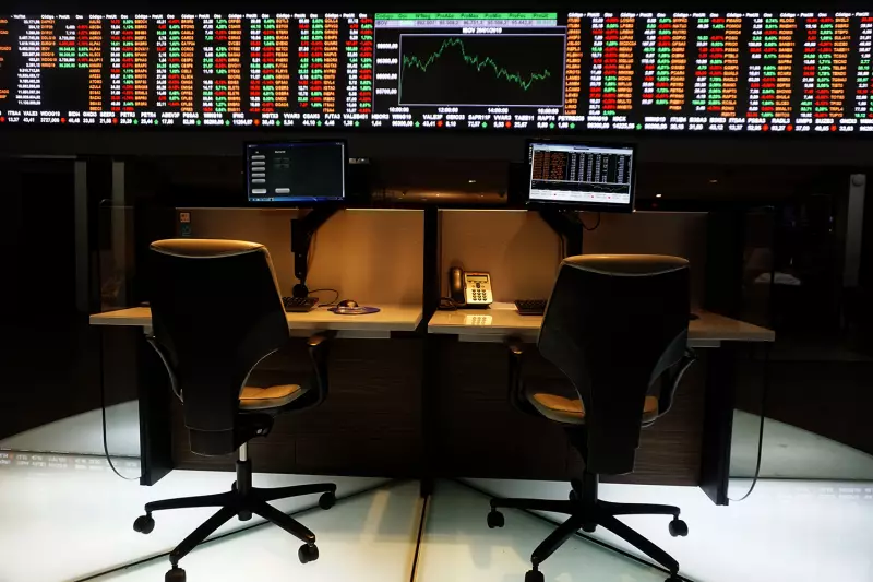Bolsa de Valores: Mercado Tenta Respirar Após Semana de Turbulência