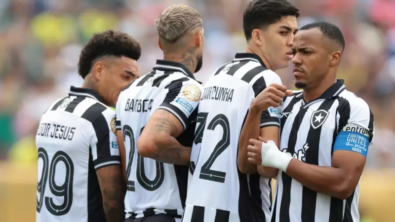 Botafogo domina Vasco em clássico emocionante e vence na estreia de Ancelotti Filho