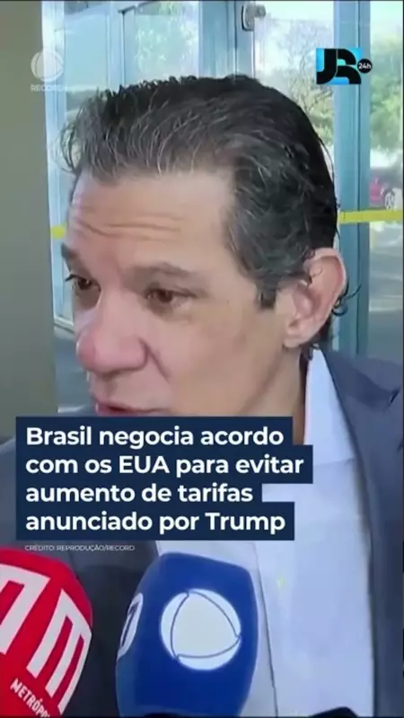 Brasil e EUA negociam acordo para evitar aumento de tarifas anunciado por Trump