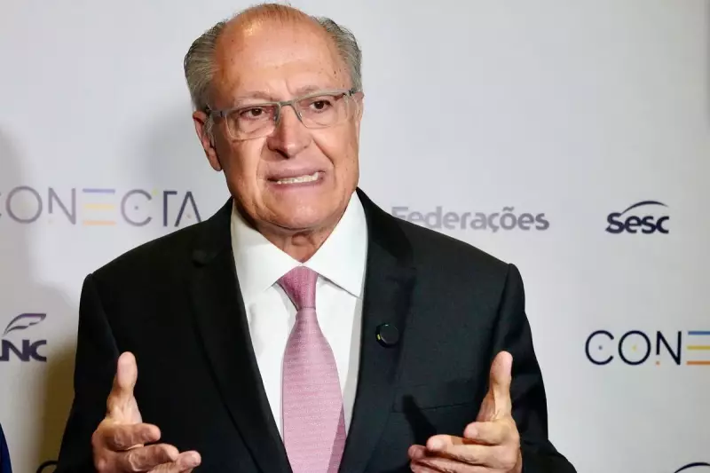 Brasil vai reagir ao 'tarifaço' e decreto de regulamentação sai esta semana, afirma Alckmin