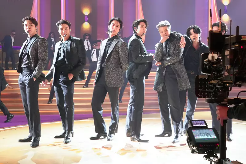 BTS anuncia retorno triunfal após três anos de hiato: saiba todos os detalhes!