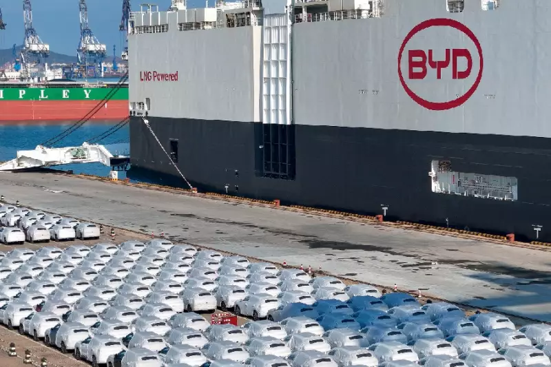 BYD dá um banho nas montadoras tradicionais: 'Dinossauros' do setor automotivo em xeque