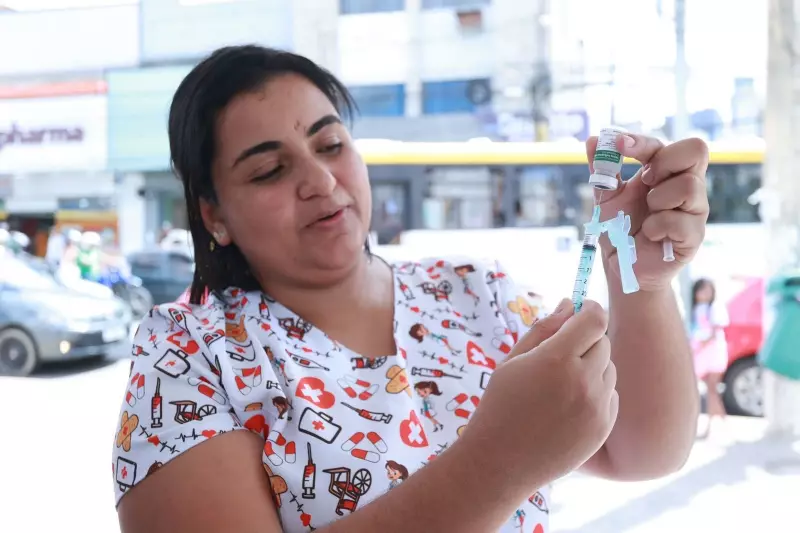 Caruaru oferece vacinação noturna contra Influenza e HPV: confira os horários!