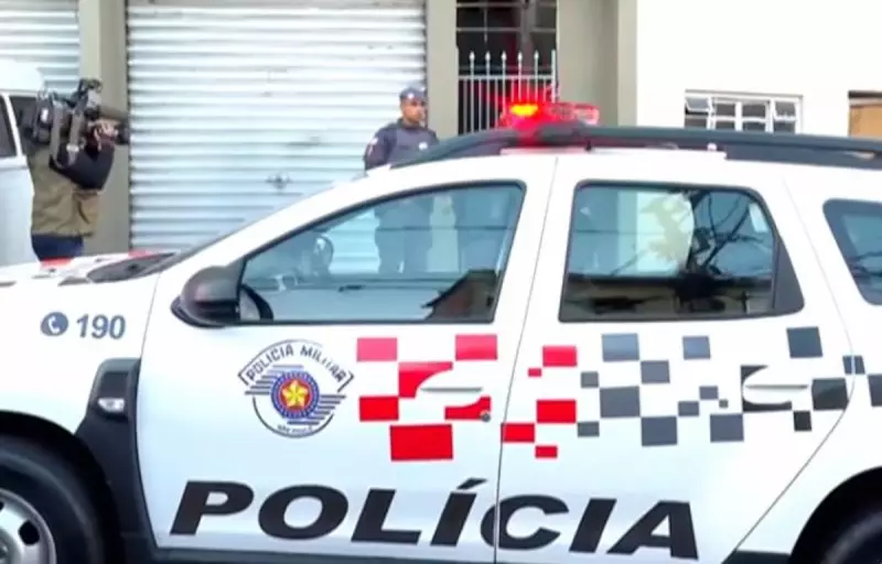 Caso chocante: Polícia investiga morte de criança amarrada e enforcada como homicídio