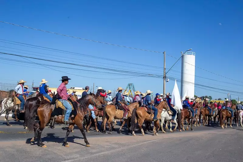 Cavalgada em Cuiabá: Café da manhã com o prefeito marca abertura da Expoagro 2025