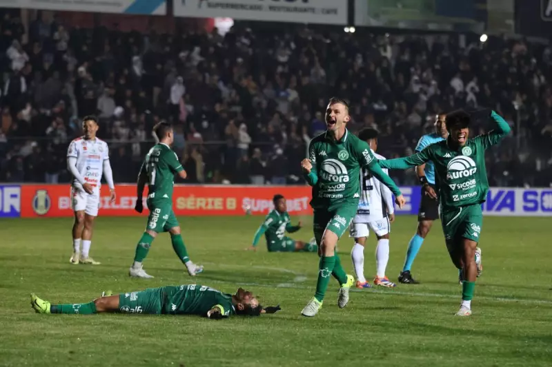 Chapecoense vence Operário-PR com gol nos acréscimos em jogo emocionante
