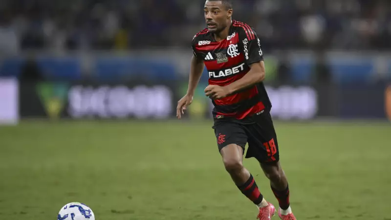 Chefe médico do Flamengo revela situação delicada de De la Cruz em grupo de WhatsApp