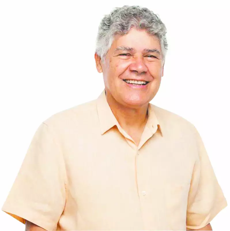 Chico Alencar denuncia 'máfia política' em postagem viral no Instagram