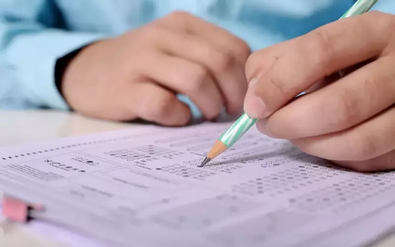 Cidade catarinense com 4 mil habitantes abre concurso público com salários de até R$ 16 mil
