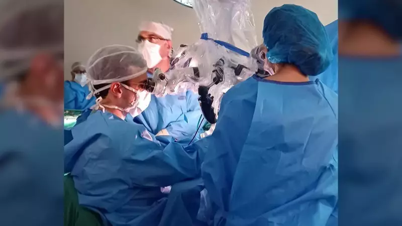 Cirurgia revolucionária devolve audição a homem surdo no Rio Grande do Sul