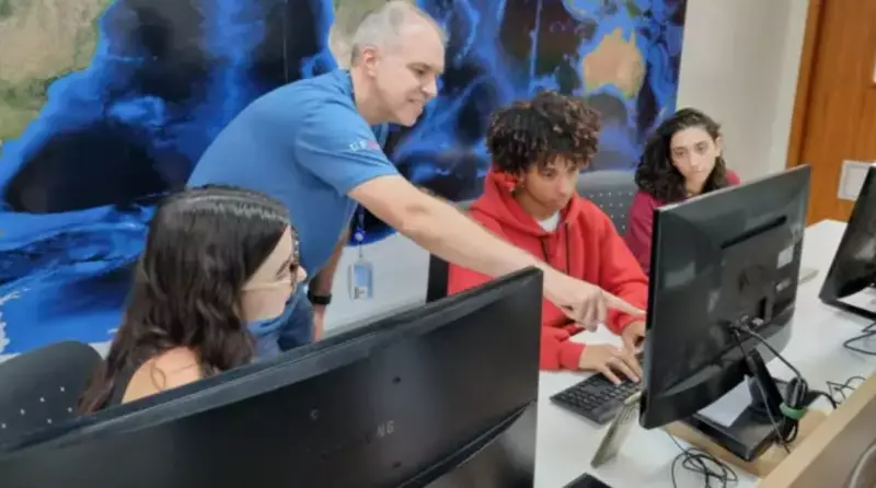 Como Identificar Textos Gerados por IA? Desafios e Soluções para o Futuro Digital