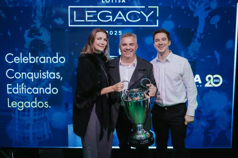 Construtora Adamante homenageia grandes nomes do mercado imobiliário de Itajaí