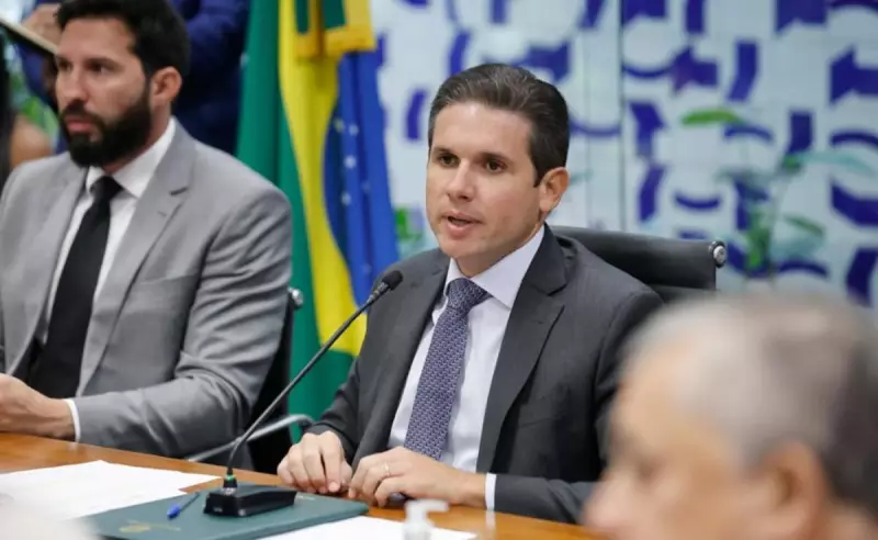 Cortes em benefícios fiscais e futuro da isenção no IR agitam a Câmara esta semana