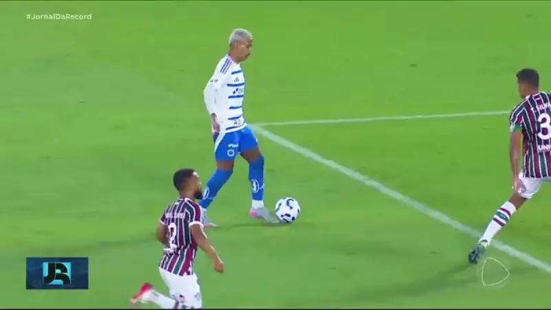 Cruzeiro Bate o Fluminense e Assume a Liderança do Brasileirão em Jogo Eletrizante