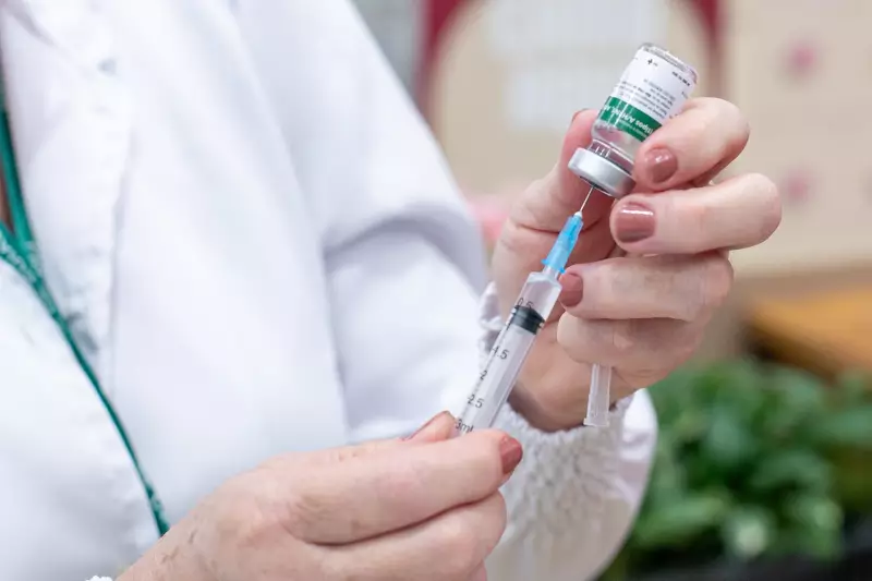 Cuiabá acelera vacinação contra HPV: campanha se estende até 1º de agosto para adolescentes