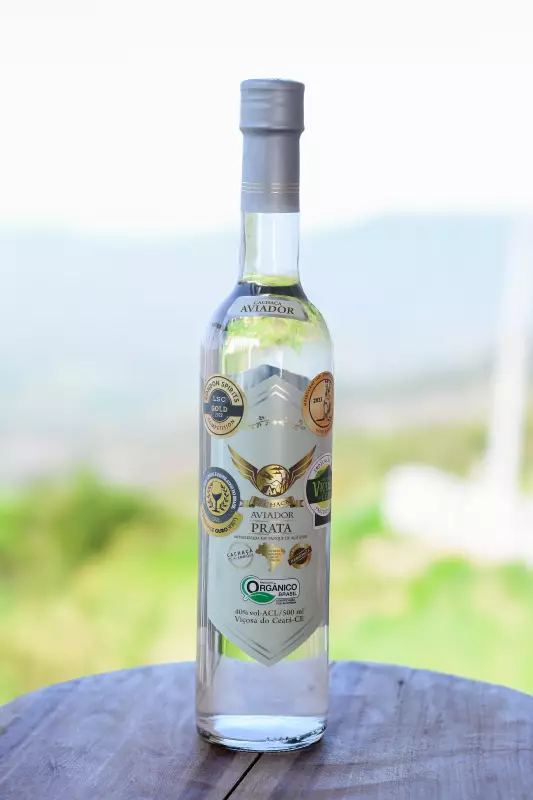 Da Ibiapaba para o Mundo: Cachaça Aviador Alcança Novos Patamares com Apoio do Sebrae
