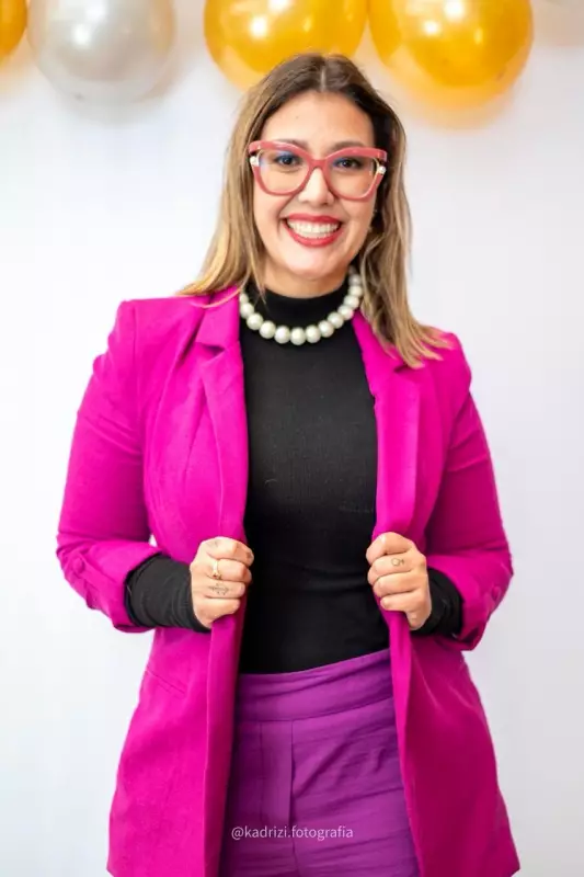De 'ex-louca' a voz da mulher comum: a missão extraordinária de Wiitch Plant