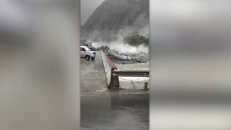 Deslizamento de terra arrasa vilarejo na China: imagens chocantes mostram destruição