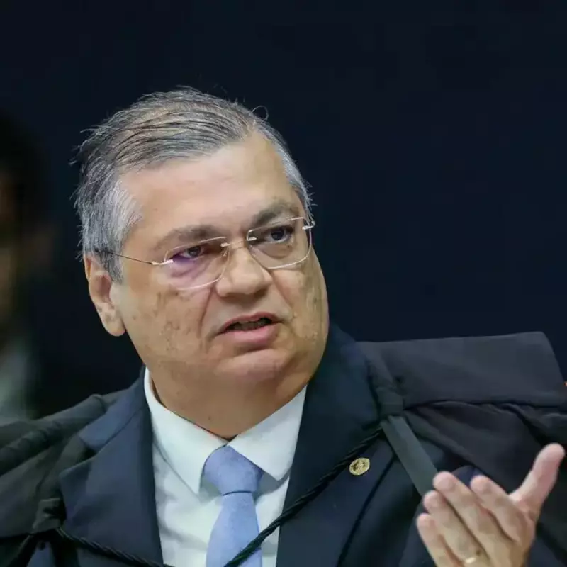 Dino denuncia estratégia de 'vingança política' e alerta para riscos à democracia