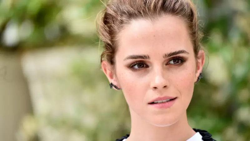 Emma Watson perde carteira de motorista por 6 meses após repetidas infrações no trânsito