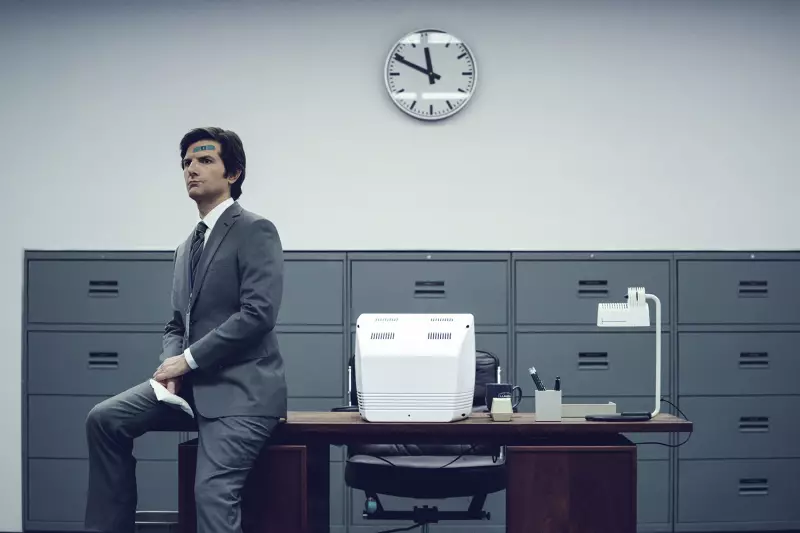 Emmy 2025: Saiba Onde Assistir aos Indicados no Streaming — Guia Completo