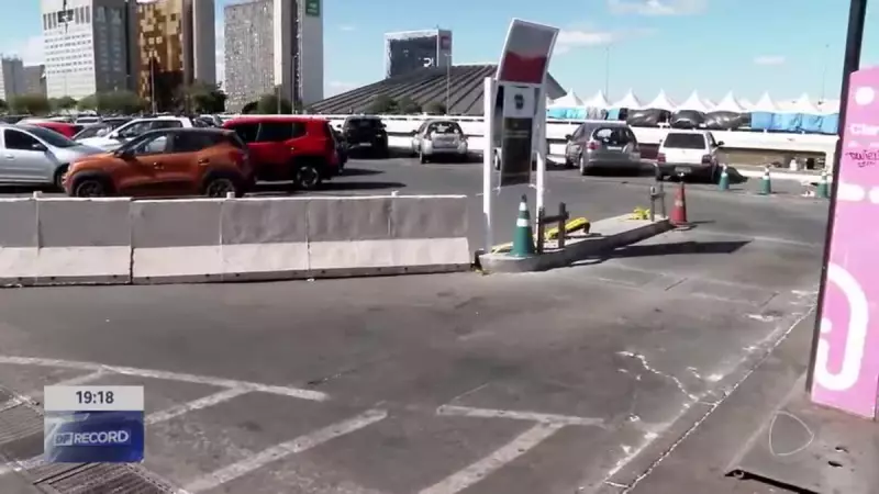 Estacionamento da Rodoviária do Plano Piloto agora é pago: valores variam de R$ 7 a R$ 12