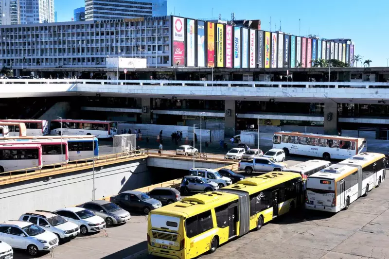 Estacionamento na Rodoviária do Plano Piloto começa a ser cobrado a partir deste domingo