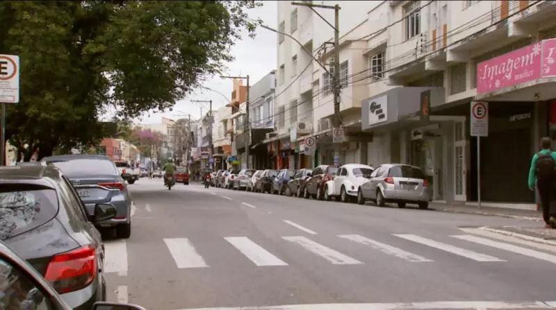 Estacionamento rotativo retorna ao centro de Lavras em julho: confira as novas regras