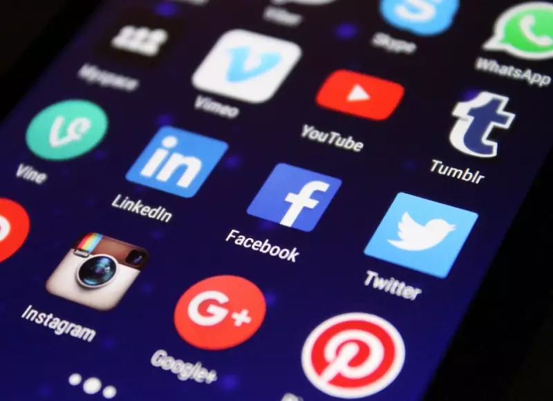 Exploração de Síndrome de Down em Redes Sociais: A Busca por Engajamento a Qualquer Custo
