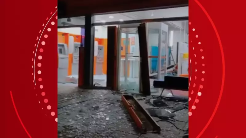 Explosão em banco no Paraná: assaltantes fogem após ação ousada em Foz do Iguaçu