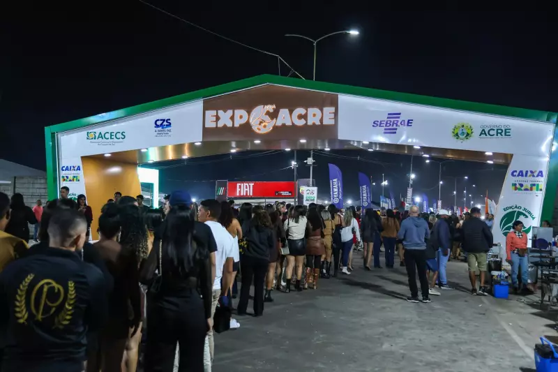 ExpoAcre Juruá 2025: Rodeio emocionante e show infantil agitam Cruzeiro do Sul na 5ª noite
