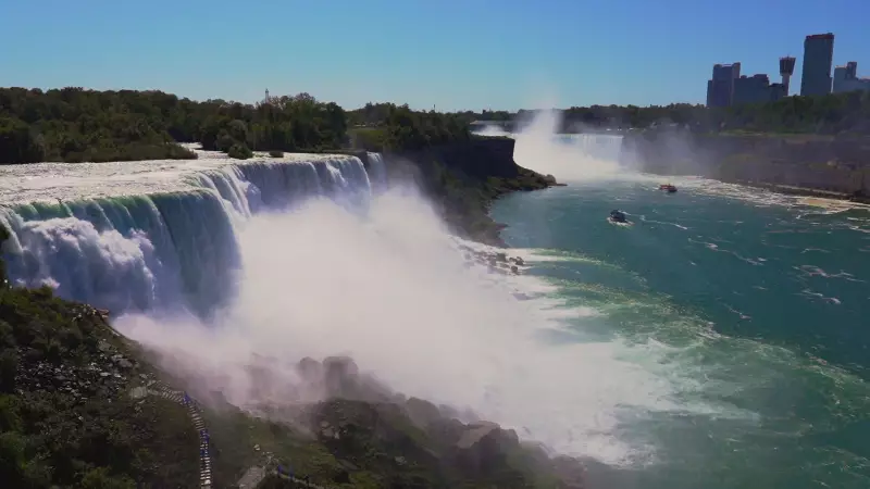 Fake News: Água das Cataratas do Niágara não ficou vermelha; imagem foi criada com IA