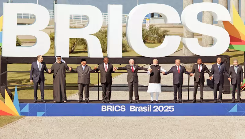 Família BRICS se reúne no Rio: veja a foto histórica que marcou o encontro