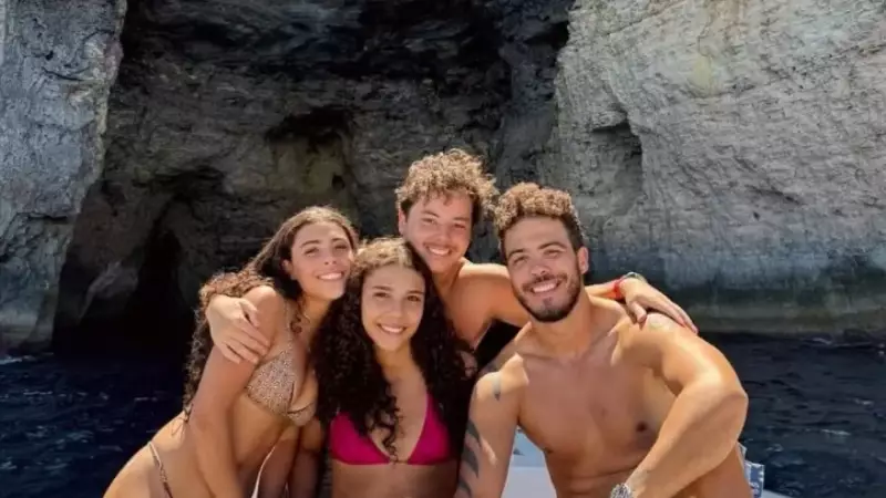 Férias em família! Filhos de Ronaldo Fenômeno brilham juntos em clique descontraído na Espanha