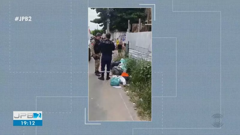 Feto é encontrado em sacola de lixo no centro de Cajazeiras, PB: caso choca moradores